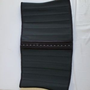 BLACK 5 XL CORSET WITH HOOK ENCLOSURE  NWOT